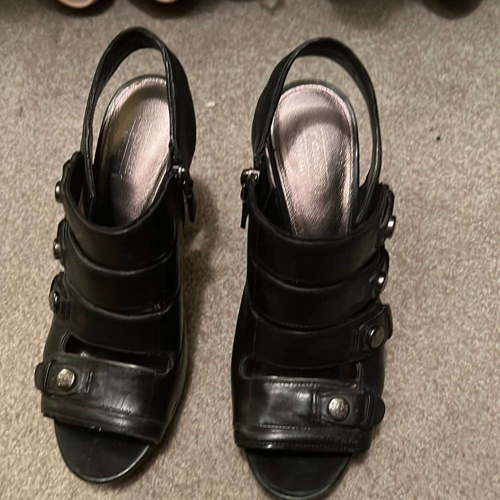 Coach sandals